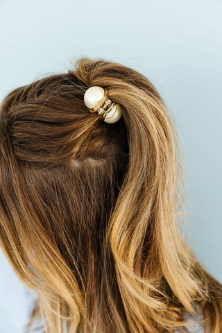 Chunky Pearl Claw Clip - Pretty by Her- handmade locally in Cambridge, Ontario
