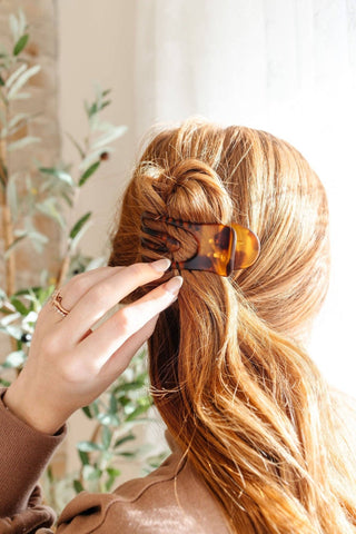 Ember Flat Claw Clip: Tortoise - Pretty by Her- handmade locally in Cambridge, Ontario