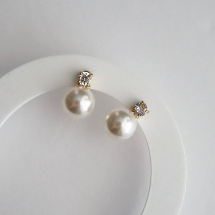 Kelly Pearl Studs - Pretty by Her - handmade locally in Cambridge, Ontario