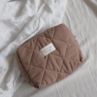 Quilted Pouch Dans Le Sac - Pretty by Her - handmade locally in Cambridge, Ontario