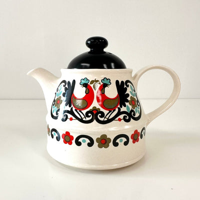 1970s Folklore Sadler Tea Pot LOCAL PICK UP ONLY - Pretty by Her- handmade locally in Cambridge, Ontario