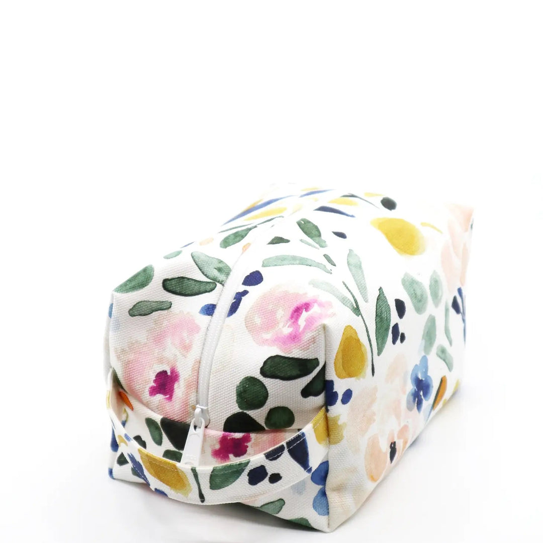 Makeup Bag Sierra Florals | Freon Collective - Pretty by Her- handmade locally in Cambridge, Ontario