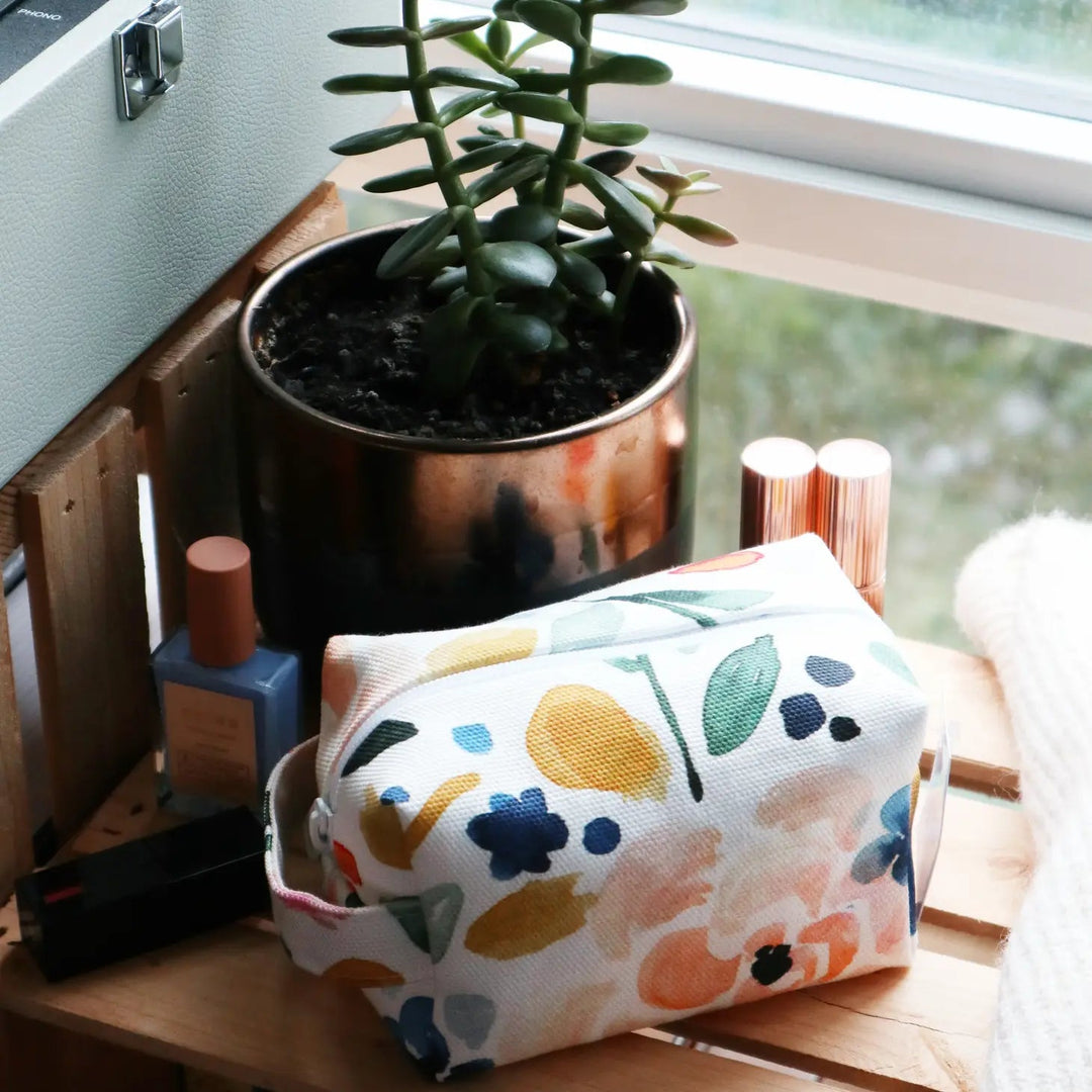 Mini Makeup Bag Sierra Florals | Freon Collective - Pretty by Her- handmade locally in Cambridge, Ontario